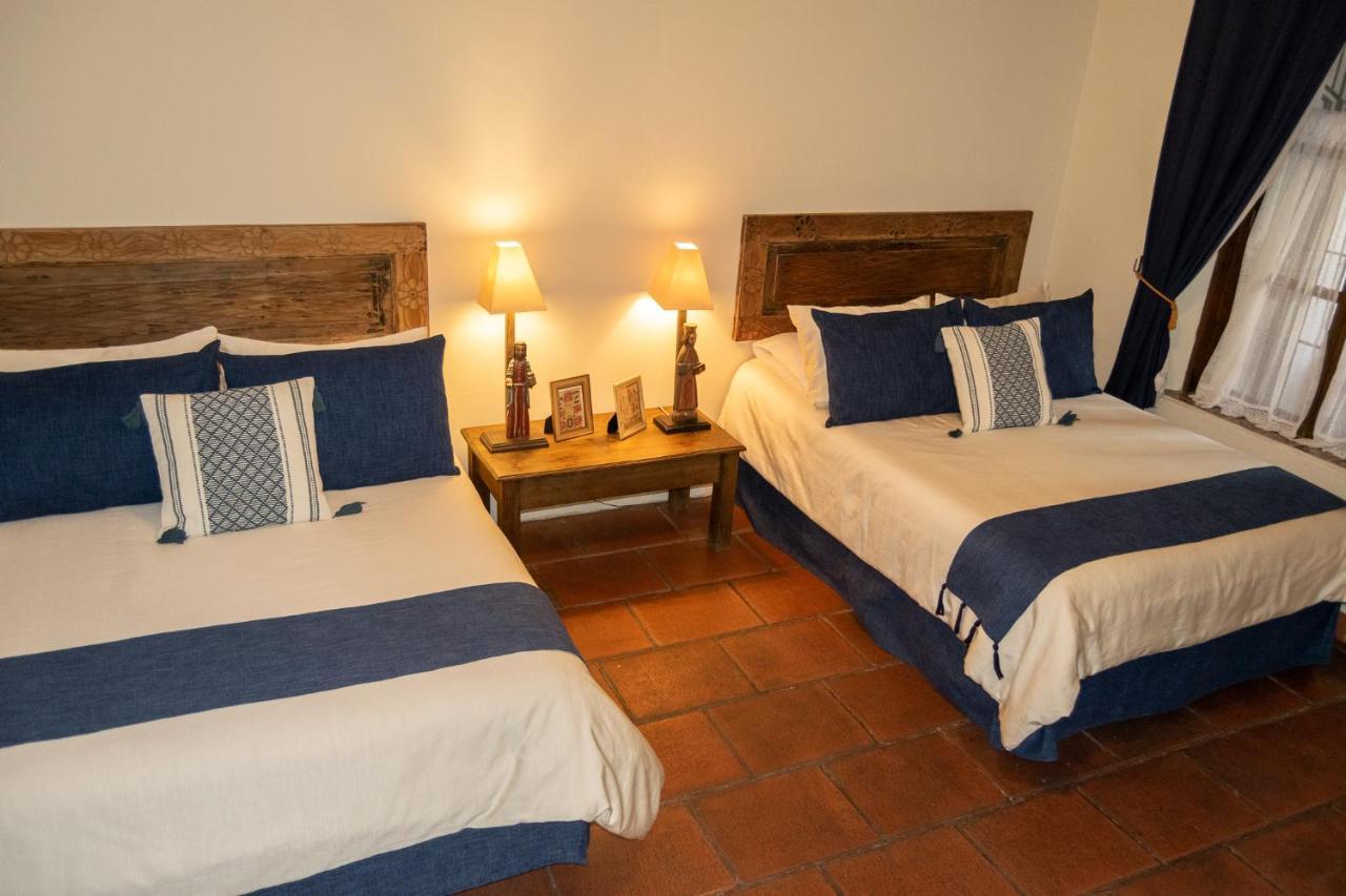 Hotel La Villa Serena Antigua Eksteriør bilde