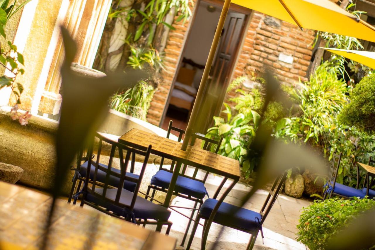 Hotel La Villa Serena Antigua Eksteriør bilde