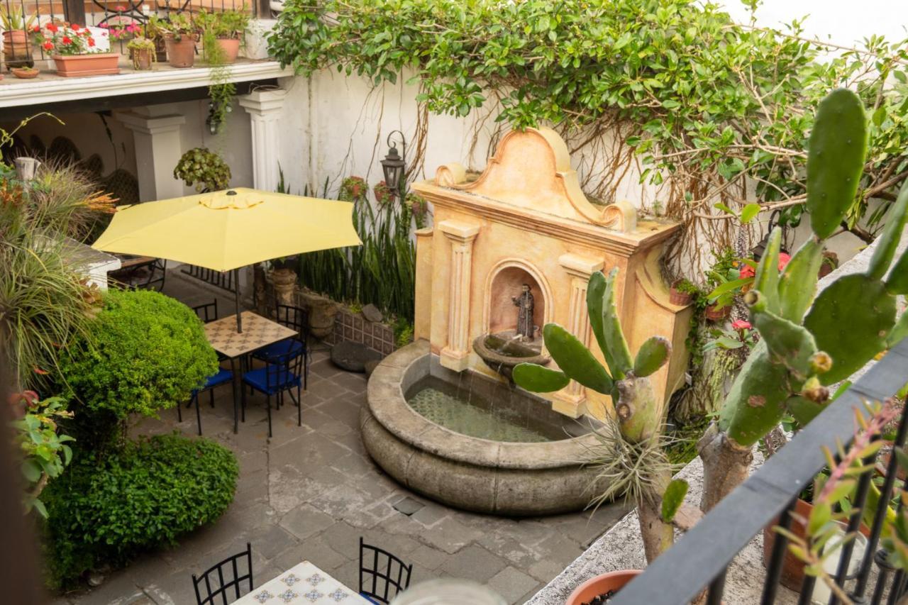 Hotel La Villa Serena Antigua Eksteriør bilde