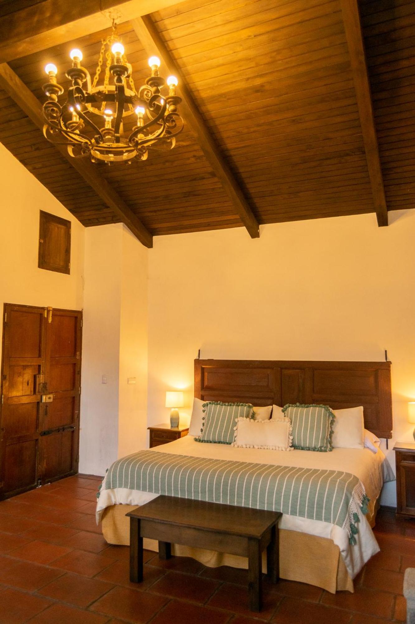 Hotel La Villa Serena Antigua Rom bilde