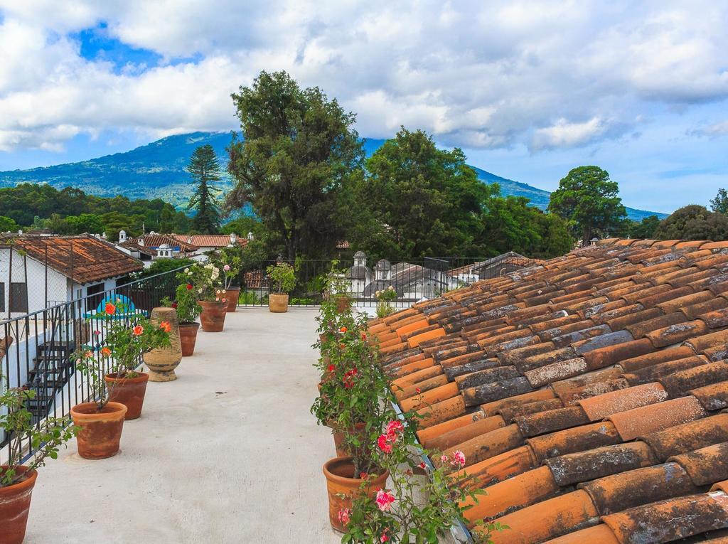 Hotel La Villa Serena Antigua Eksteriør bilde